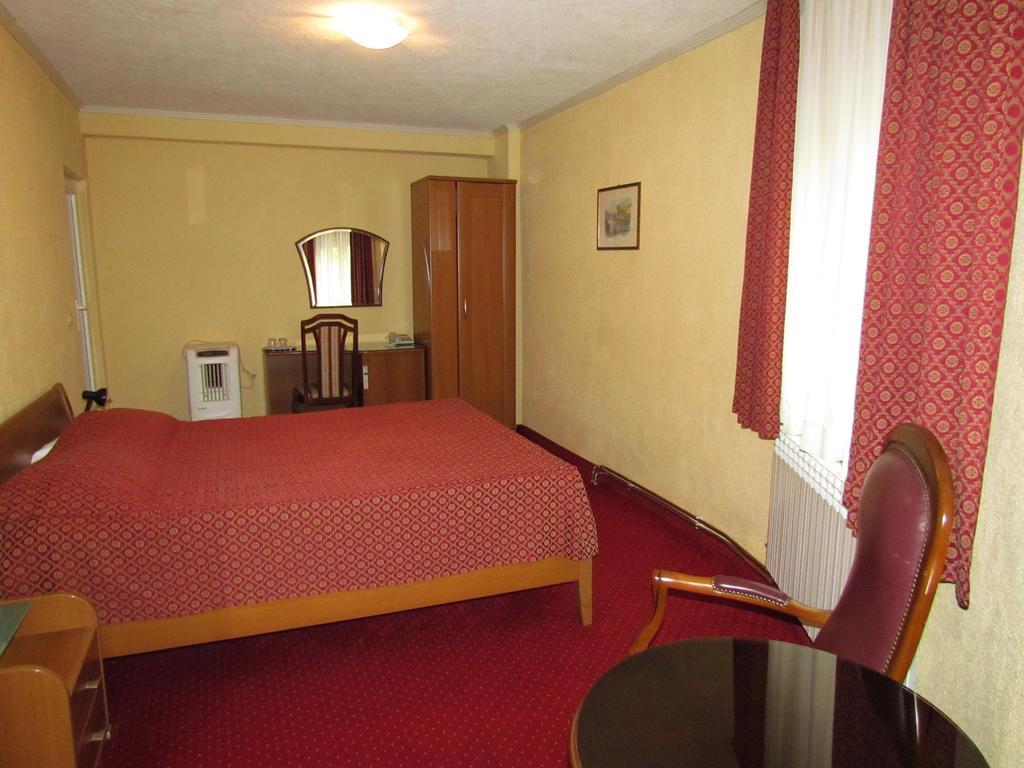Hotel Belvedere Сараево Номер фото