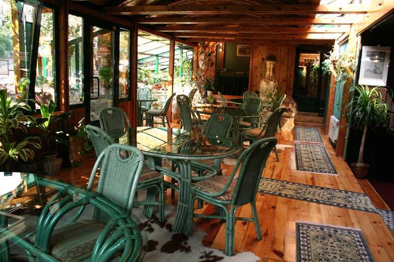 Hotel Belvedere Сараево Ресторан фото